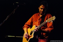 Ari Hest